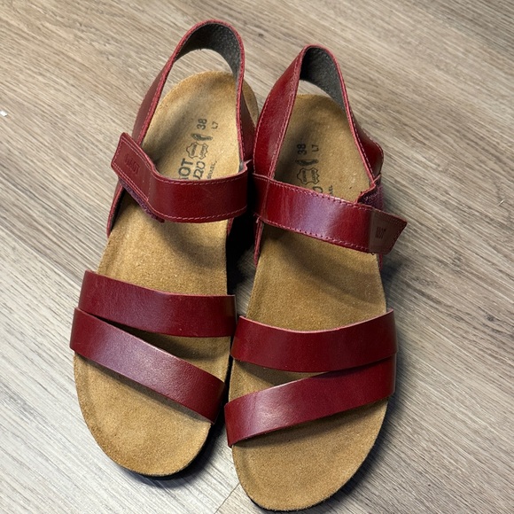 Naot Leather Strappy Red Sandals - Picture 3 of 6